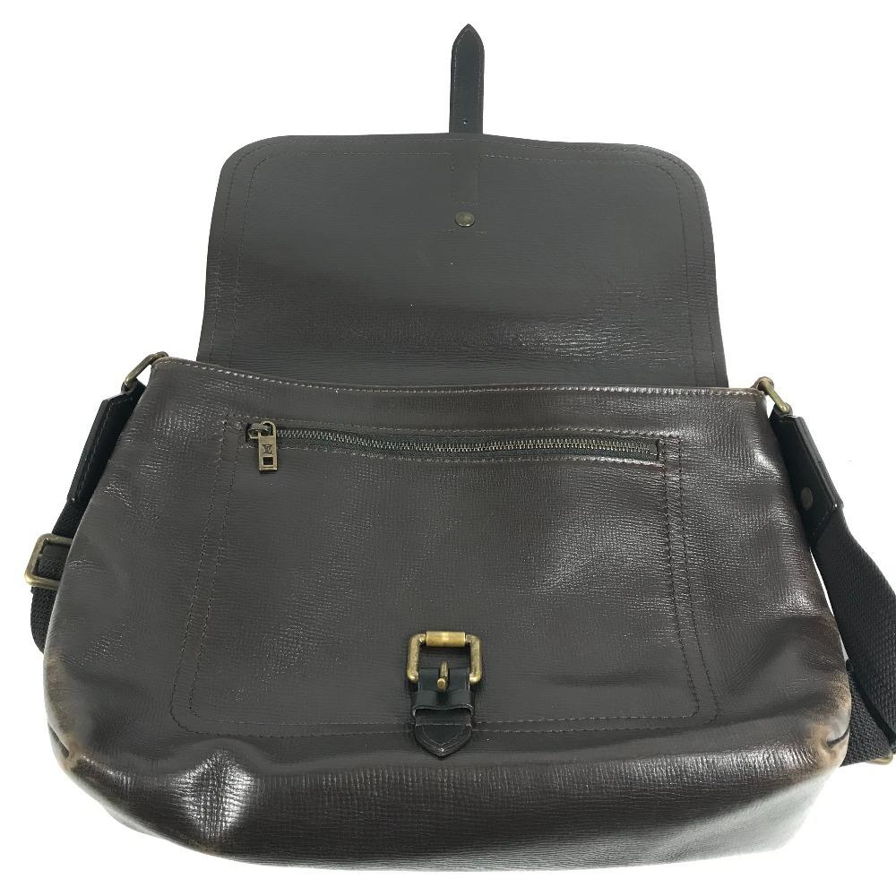 Louis Vuitton M92071 Utah Messenger Crossbody Klapp-Umhängetasche Umhängetasche