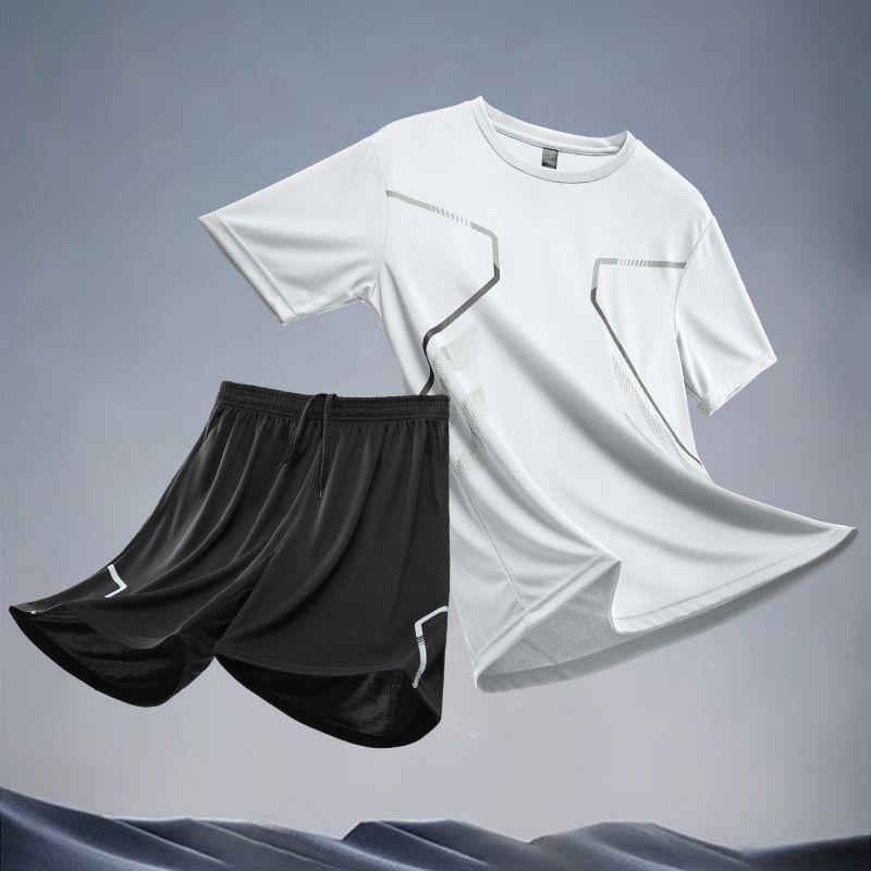 Women's Quick-Dry Ice Silk Fitness T-Shirt for Summer - Short Sleeve Top for Basketball and Running.