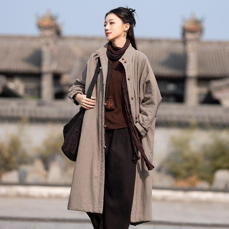 25 Winter New Product Original Literary and Retro Stand-up Collar Disc-buckled Cotton Jacket Women's Quilted Long Cotton-padded Coat