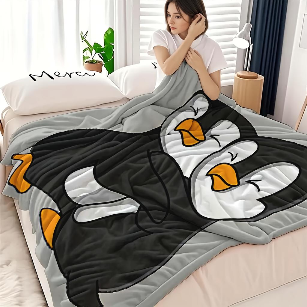 1pc Cute Penguin Hug Print Plush Blanket, Modern Style, Soft and Comfortable Blanket, Digital Printing, Suitable for All Seasons, Perfect for Travel,