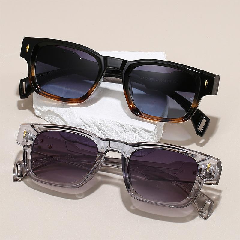 Vintage Square Sunglasses Men New Fashion Candy Color Rim Casual Shades Women Ins Trendy Brand Design Outdoor Sun Glasses