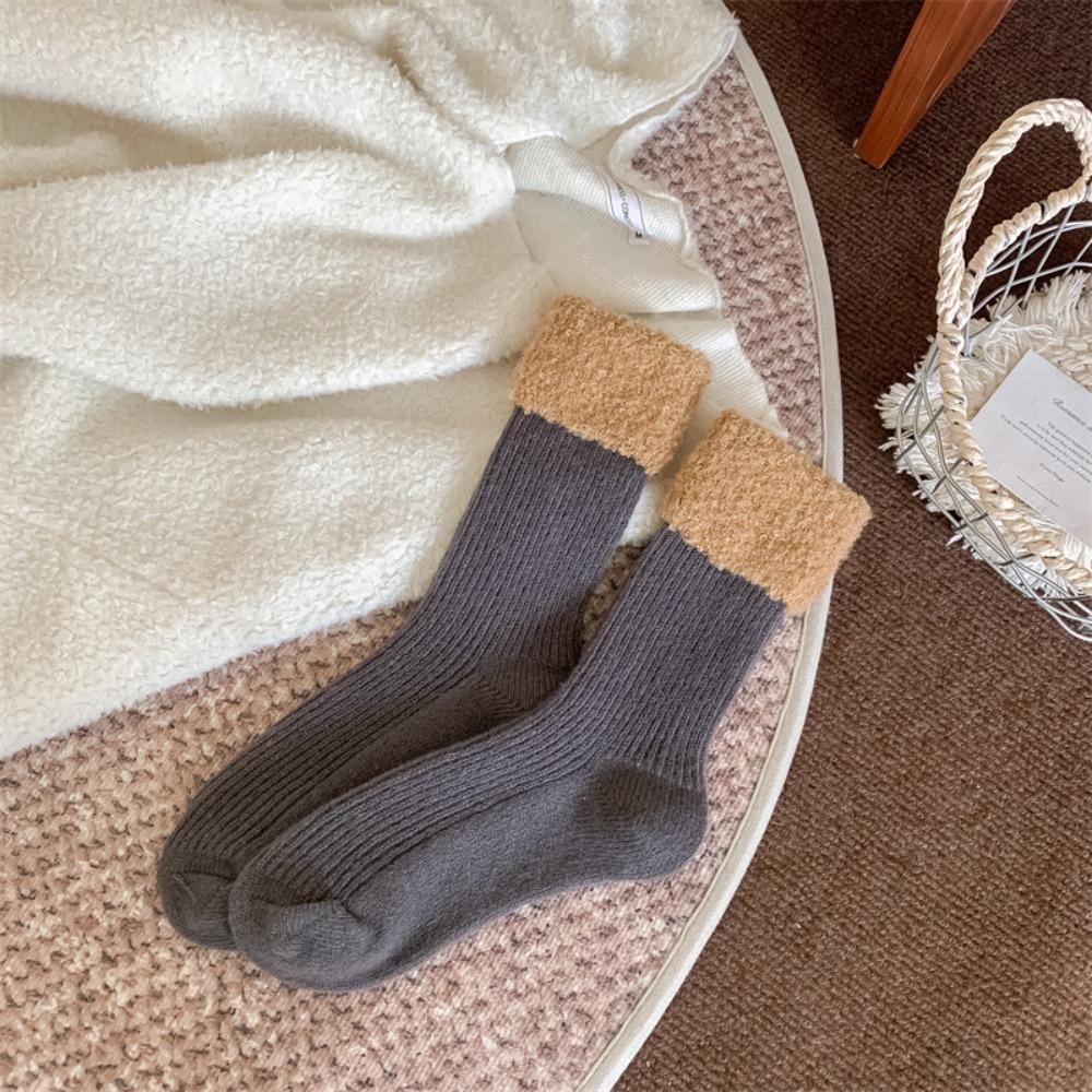 

Потовщені довгі шкарпетки теплі панчохи нові жіночі шкарпетки осінь зима сірий