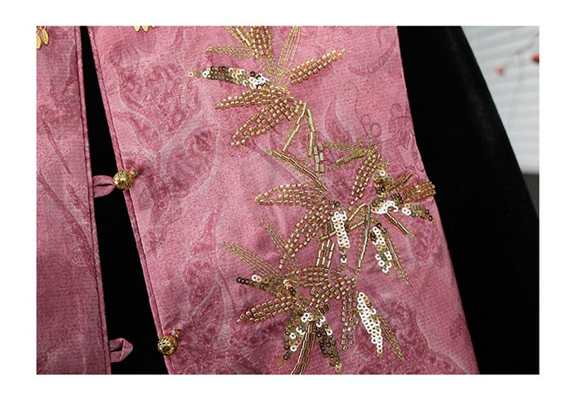 Chinese Style Vest and Top Set for Stylish Mature Women