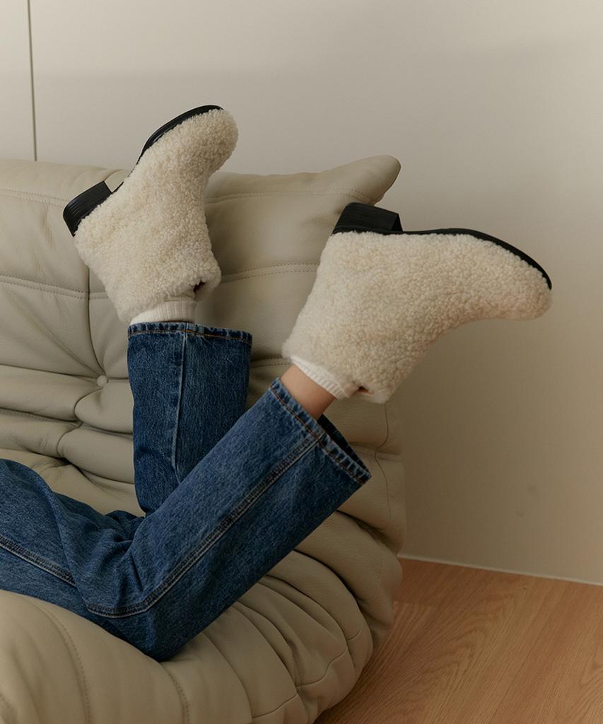 Lilyshoe Bread Shearing Boots_2 Color