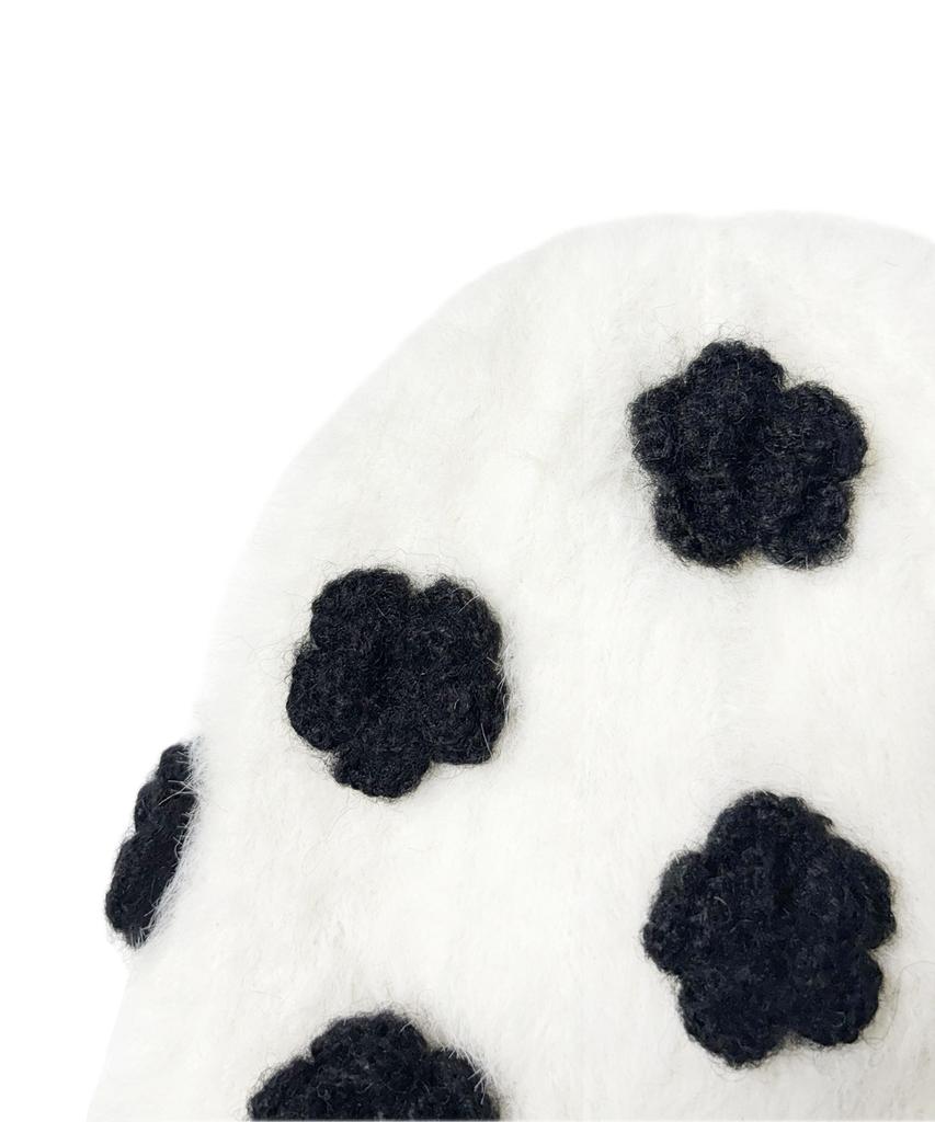 Leondieseu Flower Beanie (White)