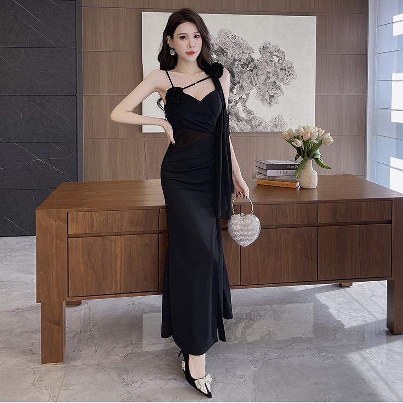 Japanese Style Spa Technician Dress: Three-Dimensional Rose Spaghetti Strap Evening Design
