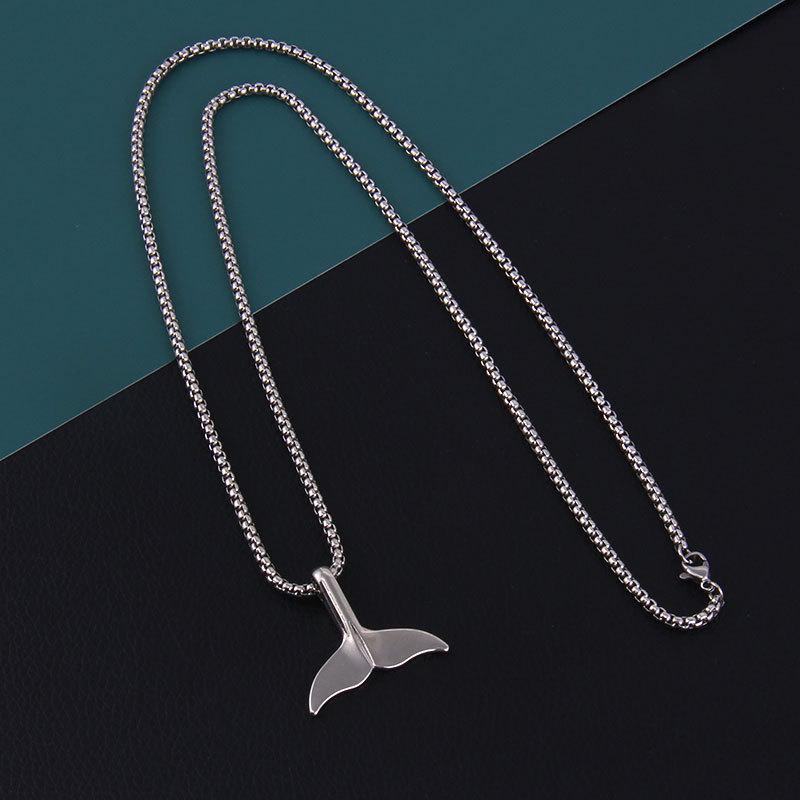 Lin Jia Mermaid Dolphin Pendant Necklace – Stylish Couple Design
