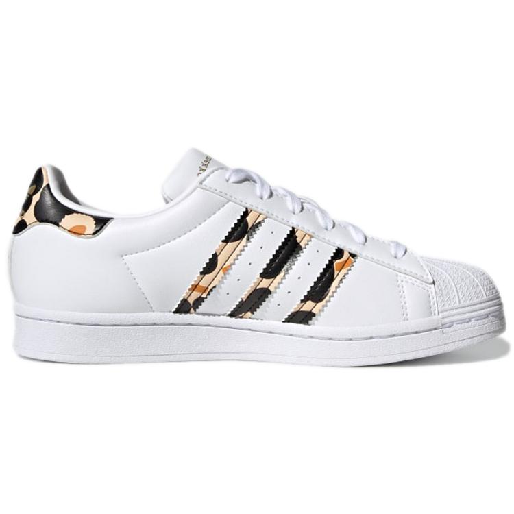 adidas Womens Superstar 'Unikko' (women's sizes) Cloud White / Core Black / Gold Metallic Skateboard Shoes H04076