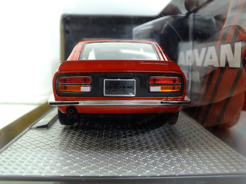 Hot Wheels M2 Machines 1970 Fairlady Z432 Yokohama ADVAN 1/24