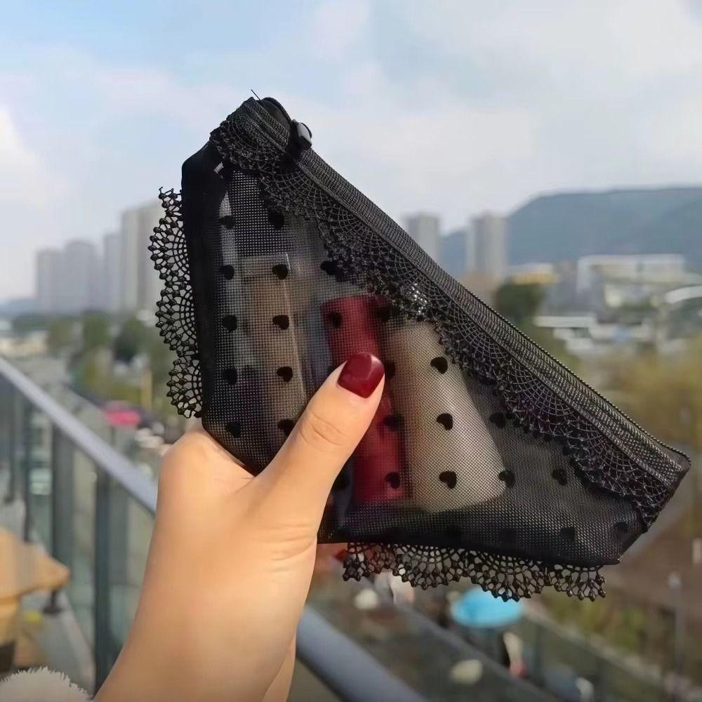 Mesh Briefs Shape Cosmetic Bag Korean Style Decorative Makeup Storage Pouch Jewelry Organizer with Zipper Travel Storage Bag