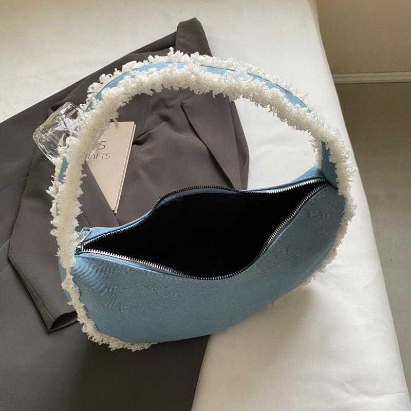 Niche Design Fashion Autumn Simple Armpit Bag Personality Simple Casual Shoulder Moon Bag For Women Small Handbags KTY