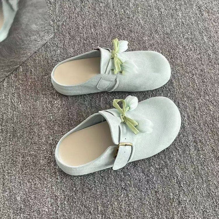 Skirts and slippers are super popular and versatile, and women's shoes with bag heads are worn outside 2025 new autumn lazy people with one foot on