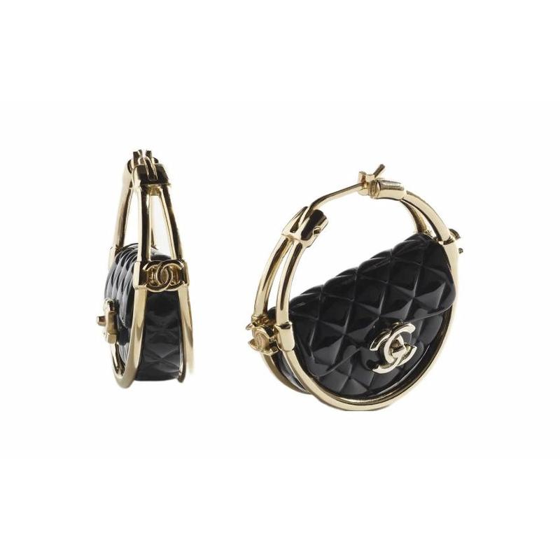 

CHANEL Elegant Fashion Personality Earrings Women s Gold/Black золотий