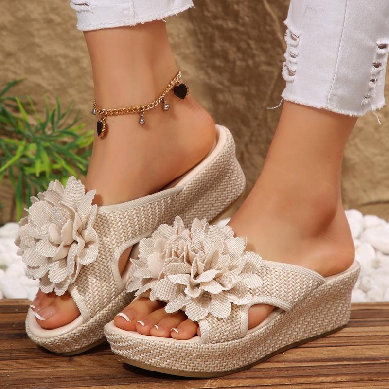 

Fashion Low Shoes House Slippers Platform on A Wedge Flower Luxury Slides Slipers Women Designer 2025 Summer Cane Fabric Hoof Heels Flor 36 бежевый