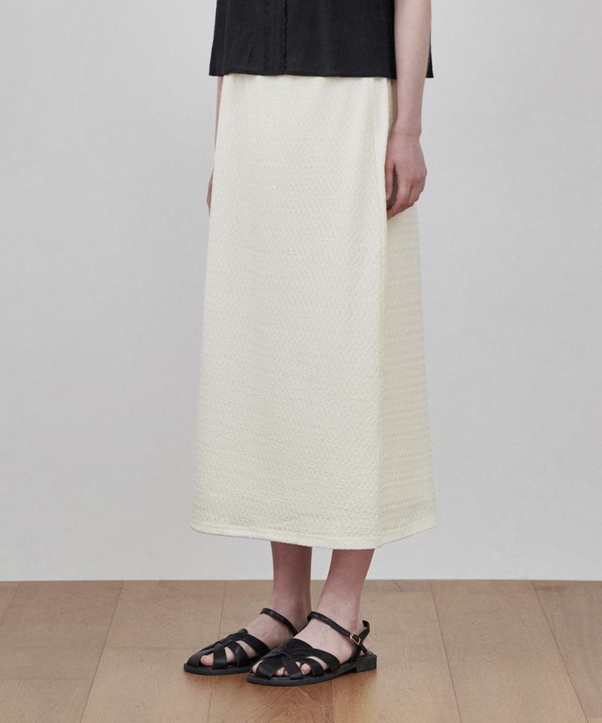 Belloel Lace Elastic Long Skirt Ivory