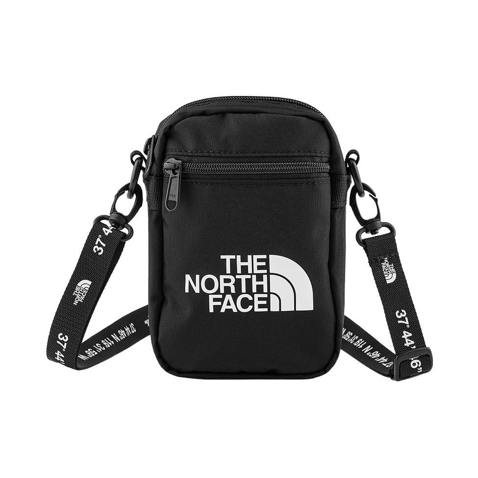 

The North Face 1.65L Lightweight Convenient Logo Strap Shoulder Bag Unisex Shoulder Bag Black 52UH-JK3 Black