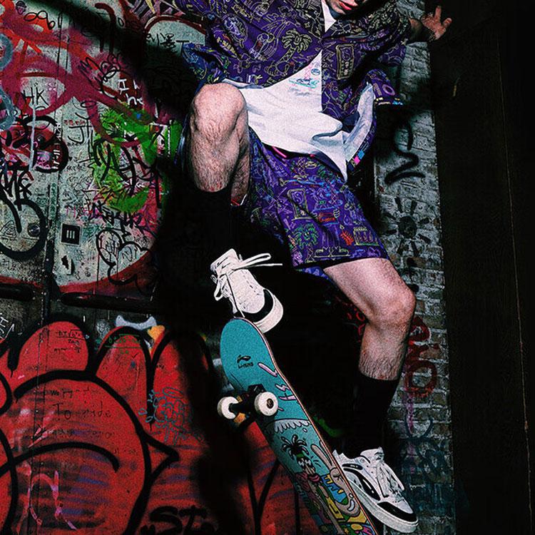 Li-Ning Retro Cartoon Print Loose Casual Shorts Men Bottoms Multicolor AKSSB45-1