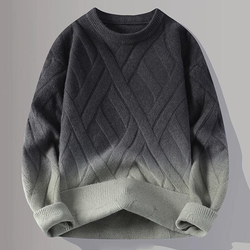 Men's Gradient Thickened Loose Knit Round Neck Sweater