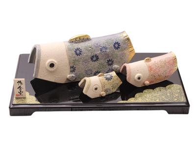 Maison d'Artisan Mai Fabriqué à Tatara Poupée Carpe Flottante Parent et Enfant, Japon, Fête des Enfants, Mini, Compact, Taille de la Paume, Céramique,