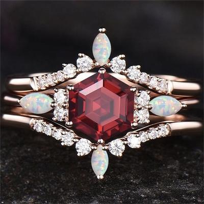 3Pcs/Set Fashion Rose Gold Color Rhinestone Zircon Rings For Women Red Crystal Rings Wedding Engagement Jewelry Gifts