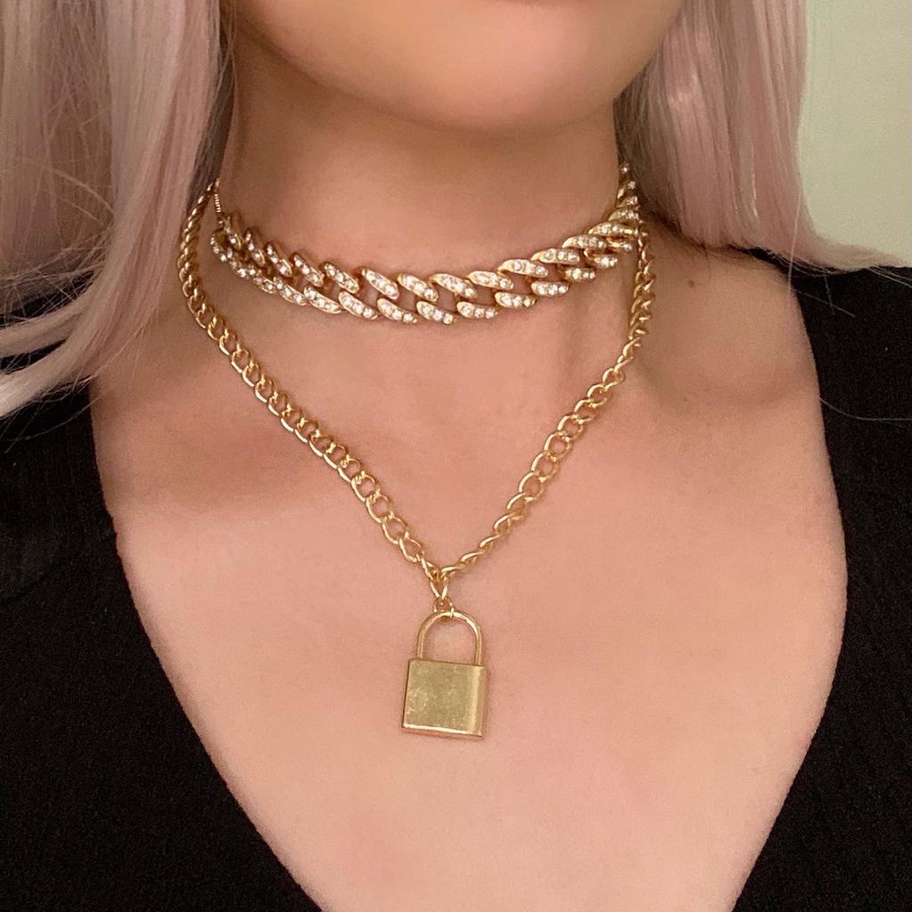 Tillbehör, Kreativa Modeelement Mångsidigt Halsband, Enkelt Retro Nyckellås Hänge Halsband Dam
