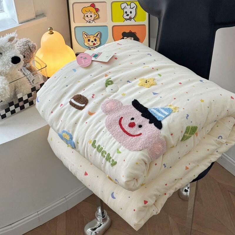 

Happy Childhood Cartoon Cotton Winter Quilt