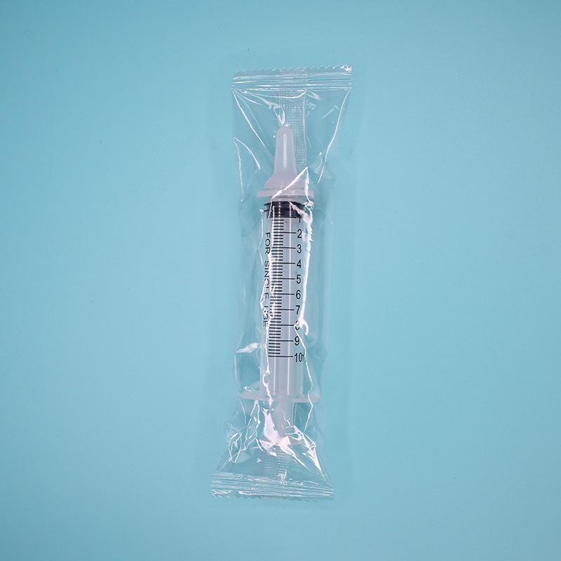 Portable Pet Water and Milk Feeder Syringe for Cats and Dogs