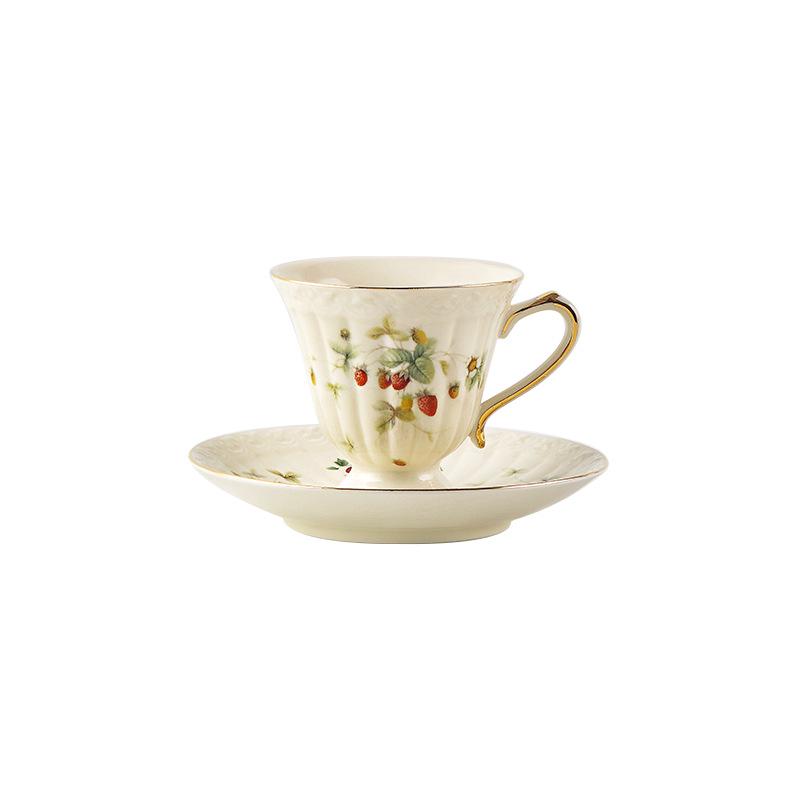 Retro Dragonfly & Butterfly Ceramic Tableware Set: Salad Plates, Bowls, and Deep Plates for Western and Asian Cuisine.