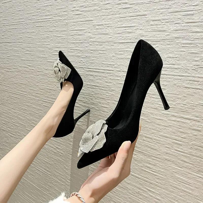 Fashion Elegant Rhinestone Flowers Decorated Brand High Heels Women High Quality Satin Pointed Toe Slide Sandal Fashion Party Dress Shoe