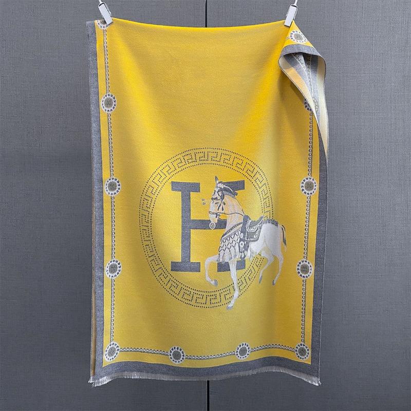 Autumn New Cashmere Tassel Scarf Women's Fashion Age-reducing Jacquard Scarf Warm and Thickened Large Shawl
