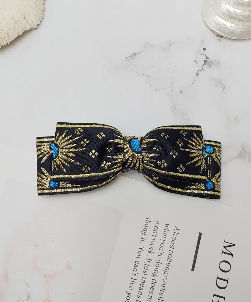 Maia Retro Pearl Hairpin - Gold