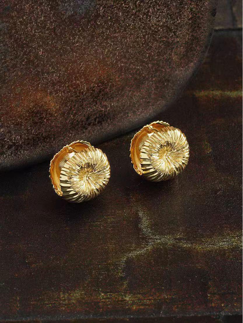 

Sparkle Double-Sided Fireworks Brushed Earrings - Women s Unique Autumn/Winter Design with Round Ball Backs, 2025 Collection золотий