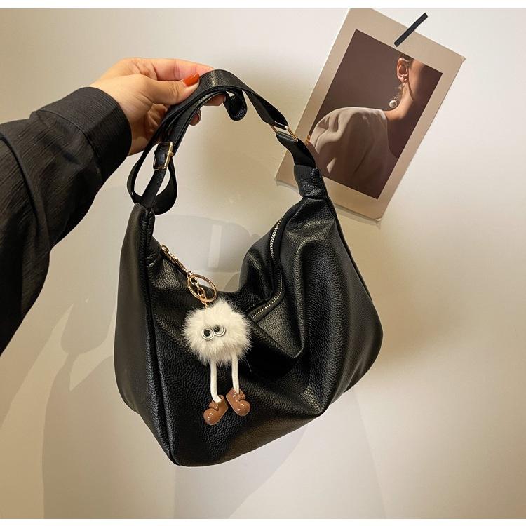 

Popular bag women s new soft wide shoulder strap messenger bag textured shoulder tote bag кавовий