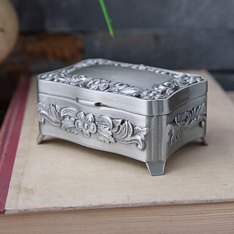 Elegant Vintage Metal Jewelry Box With Floral Relief Design Zinc Alloy Desktop Organizer Gift Weddings Travel Souvenirs