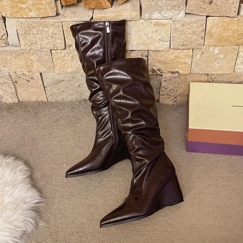 

Ботильоны на танкетке Женские с острым носком на высоком каблуке Дизайнерские ботинки челси Новая мода Зимний готический тренд Женские ботинки 39