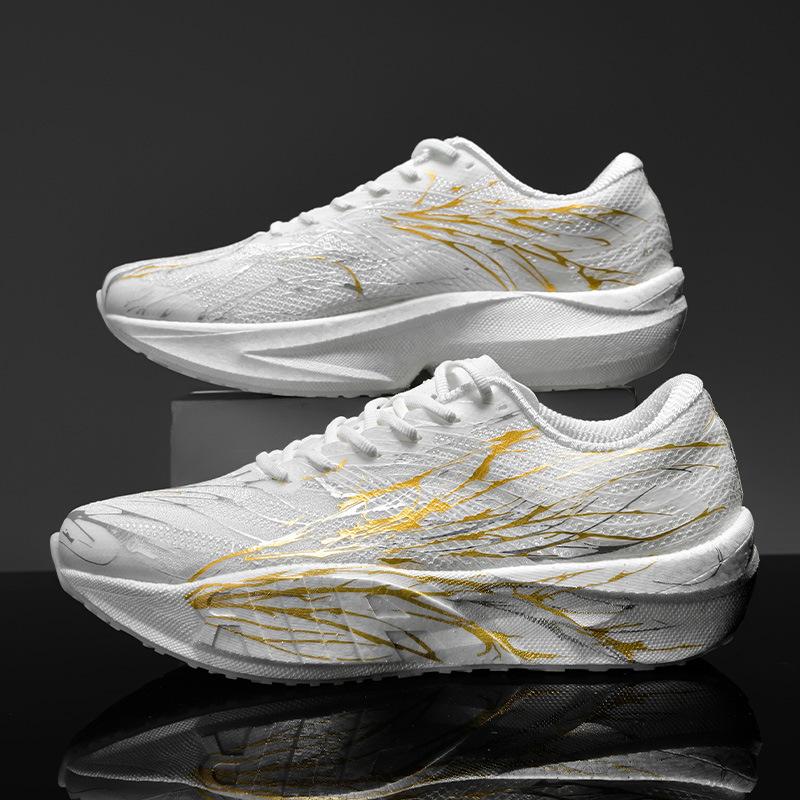 C202 6th generation gold platform running shoes men's carbon plate children's running shoes are really explosive shock-absorbing heartbeat sports shoe