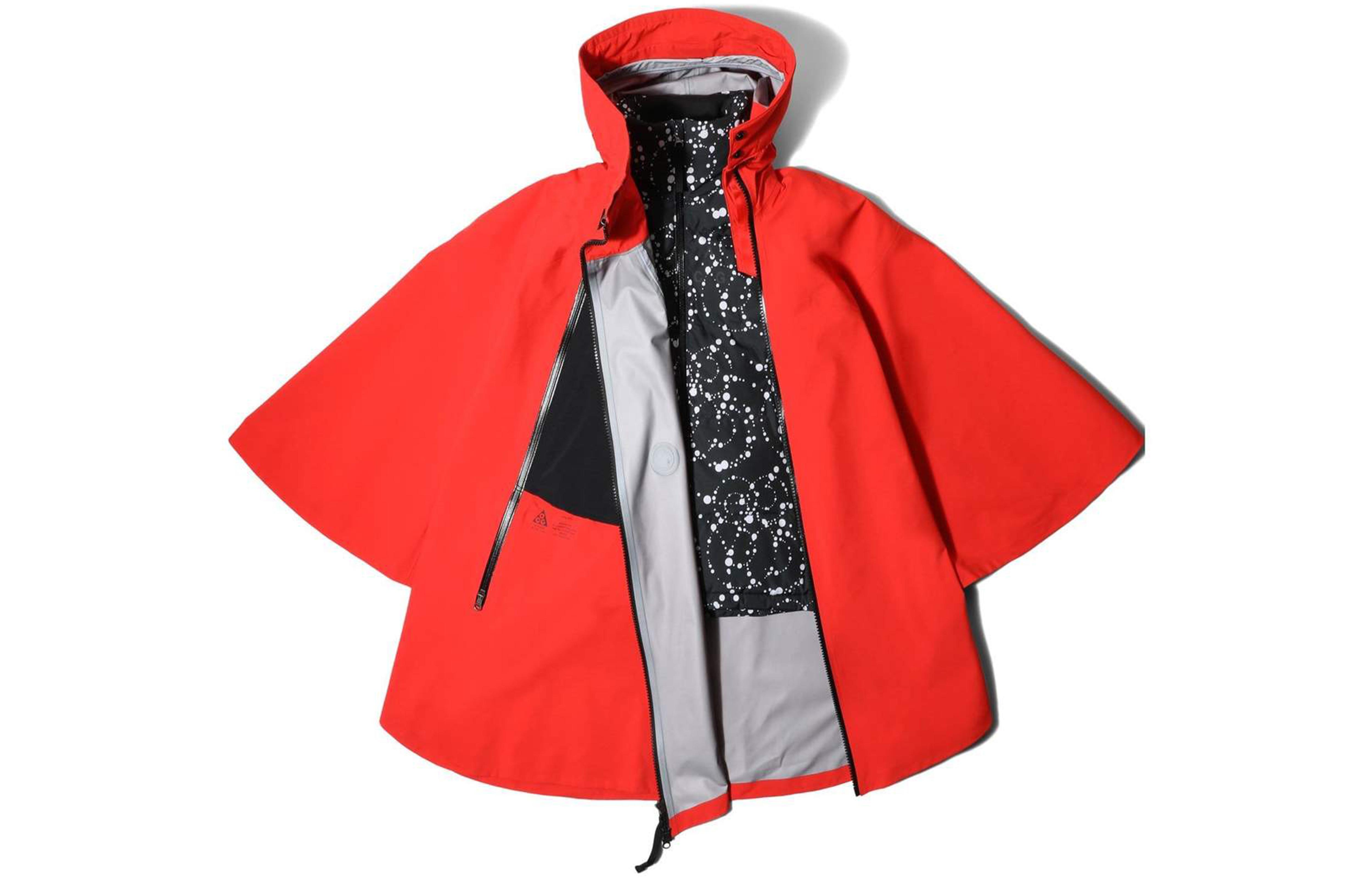 Nike ACG Jackets Women s Red Hooded Moderate Other AR4542-634 S