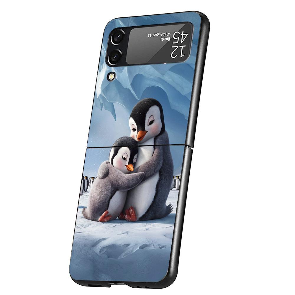 

Penguins Love At The North Pole Phone Case For Samsung Galaxy Z Flip 7 6 5 4 3 5G Cover ZFlip7 ZFlip6 ZFlip4 ZFlip5 ZFlip3 Coque Samsung Z Flip 7
