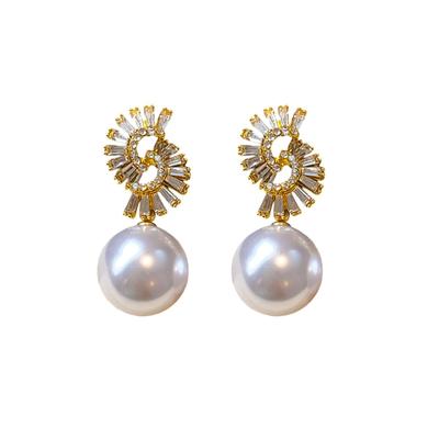 New French Retro Needle Diamond Pearl Pendant Earrings, Luxurious And Sophisticated Design, Appeal.