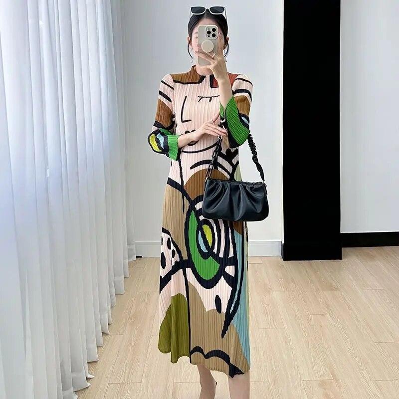 

Осеннее женское платье с контрастным мультяшным принтом в стиле ретро, ​​новый темперамент, возрастная плиссированная юбка средней длины XXL хаки