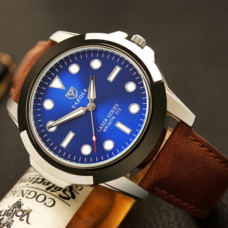 Top Brand New Men's Quartz Watch Men's Sports Watch Luminous Simple Fashion Waterproof Watch