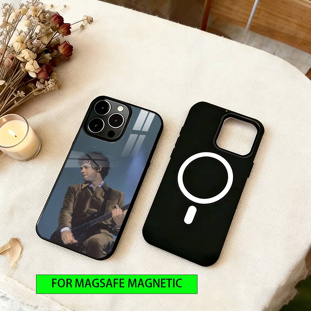 

Gustavo Cerati Soda Stereo Phone Case For iPhone17,16,15,14,13,12,11 Plus,Pro Magnetic For Magsafe Wireless Charging iPhone14