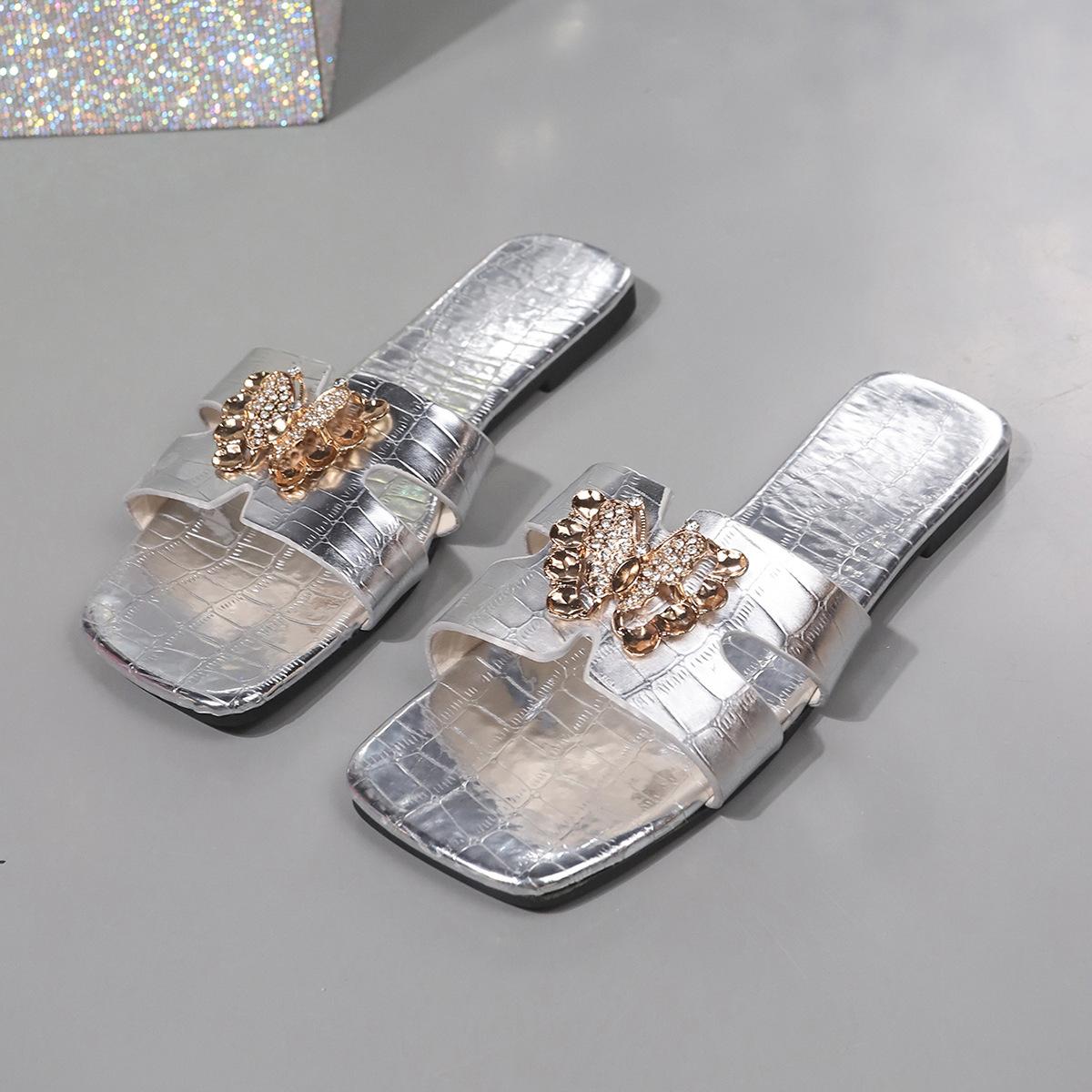 

Импортные тапочки-бабочки большого размера женские новые серебряные универсальные мягкие подошвы удобная верхняя одежда одно слово с сандалиями 43 серебряный