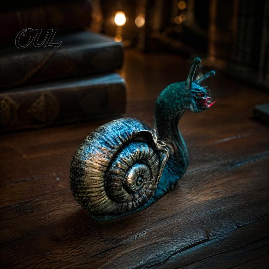 Realistic Skull Snail Sculpture Halloween Resin Statue, Creepy Horror Ornament with Small Gift for Friends Shell, Scary Party Haunted House