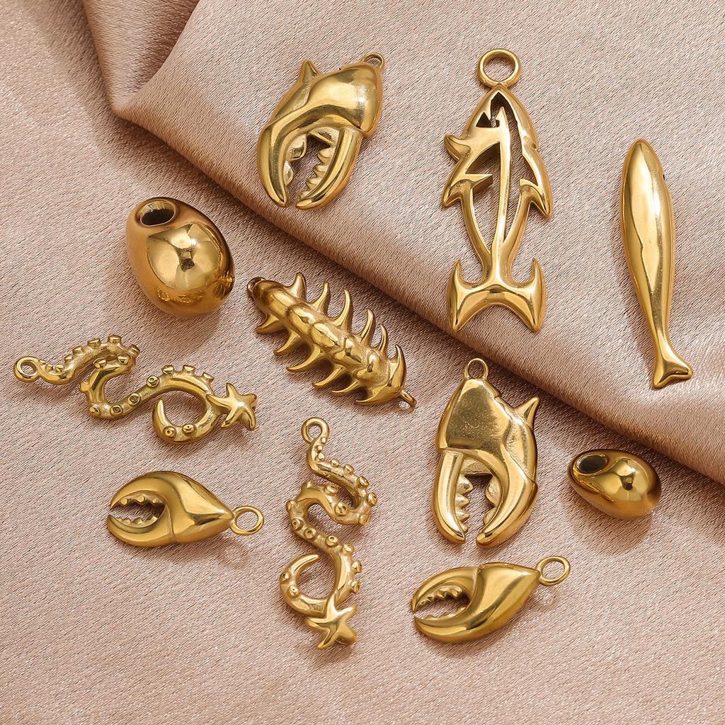 Yori 5PcsStainless Steel Casting Marine Animal Octopus Shark Crab Gold Pendant Ocean Series DIY Necklace Bracelet Jewelry