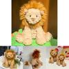 León de peluche con pelaje ondulado, ideal como regalo para niñas y para coleccionistas.