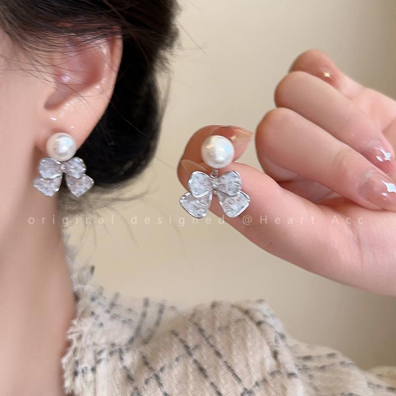 2025 Trendy Korean Micro-Inlaid Zircon Bow Earrings with S925 Silver Needle and Pearl for Women