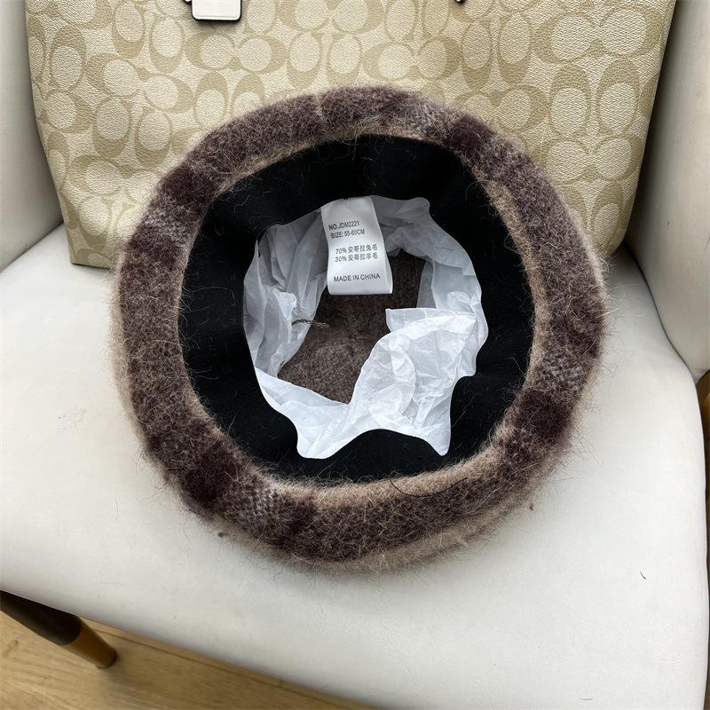 Autumn and winter new plaid angora rabbit fur wool beret british retro painter hat shows small face