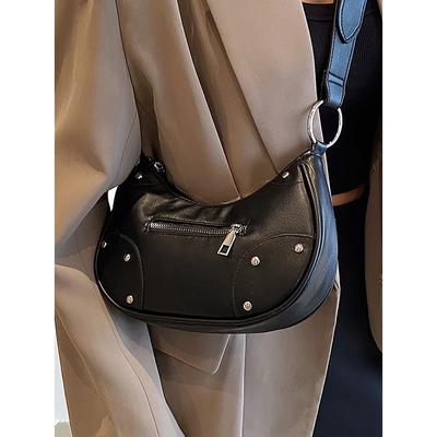 Design Sense High Street Rivet Underarm Bag Fashion Korean Spice Girls All-match Shoulder Bag  New Commuter Crossbody Pack