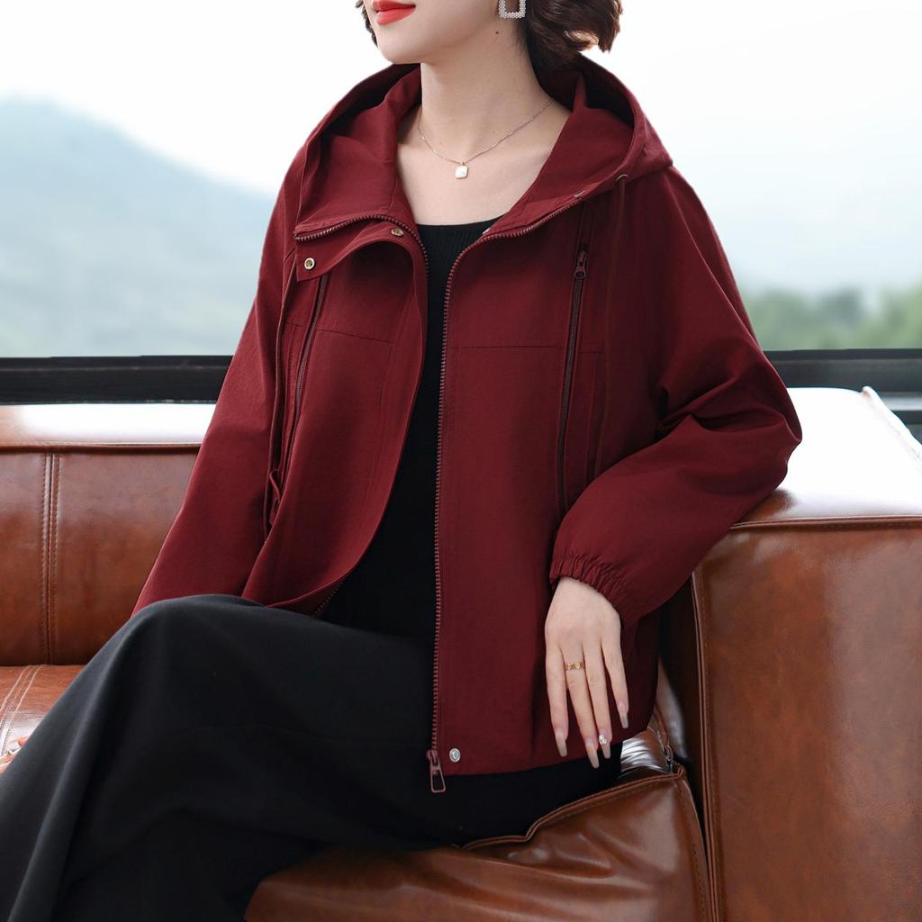 Spring & Autumn Hooded Windbreaker for Middle-Aged and Elderly Women - Plus Size Jacket, Perfect Mother’s Day Gift